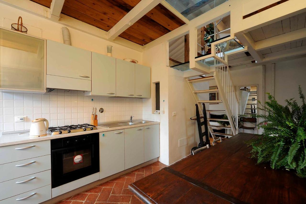 Appartement La Casa Dei Legni Parlanti à Florence Extérieur photo